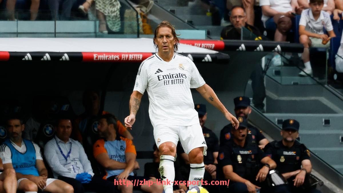 杏彩体育-德甲球队的饮食管理与球员营养计划揭秘