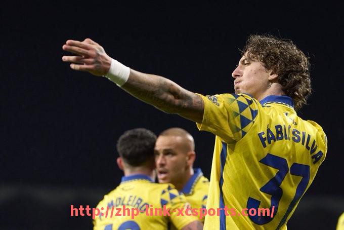 杏彩体育-法甲防守表现统计与关键防守球员作用解析